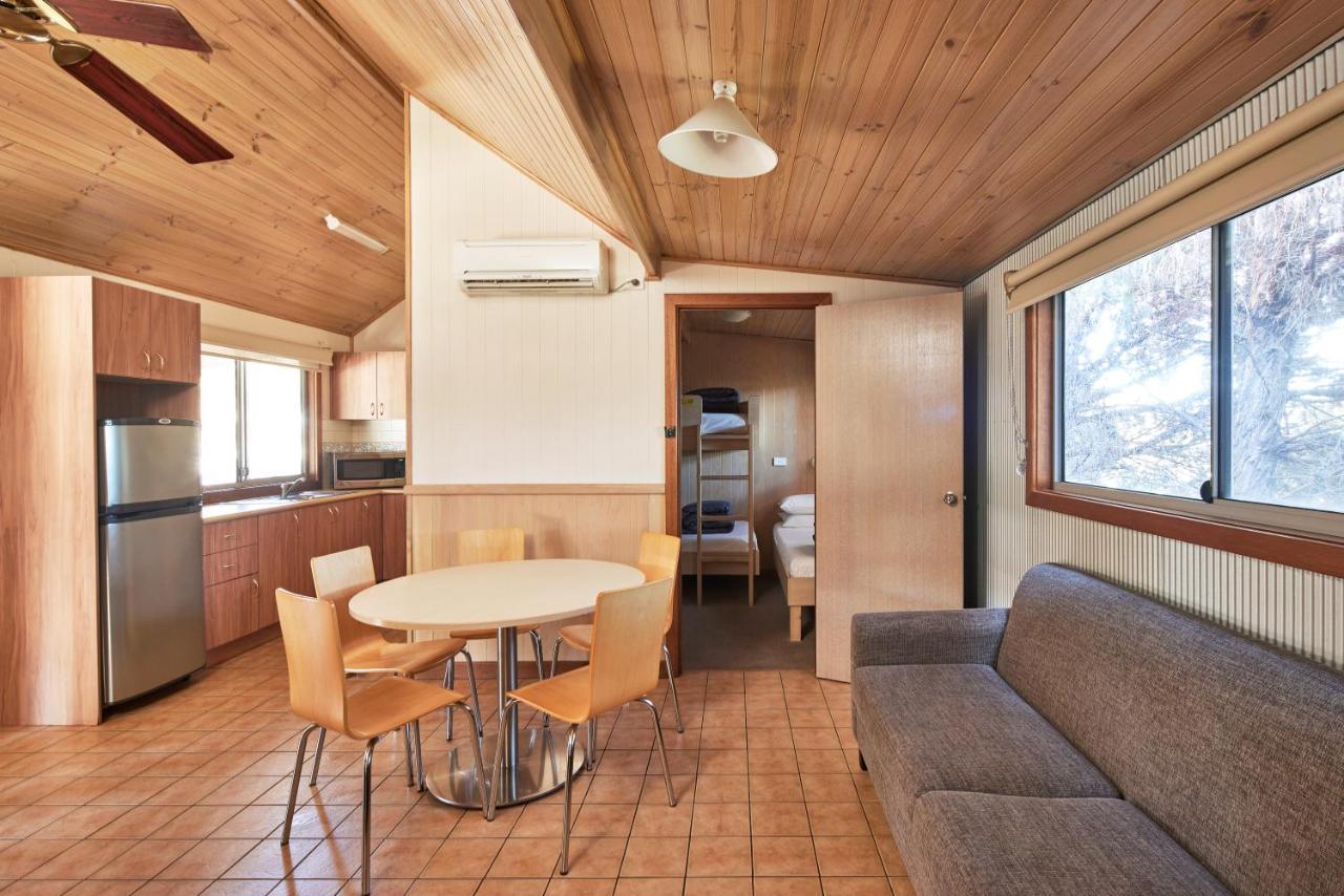NRMA Bathurst Panorama Holiday Park Bagian luar foto